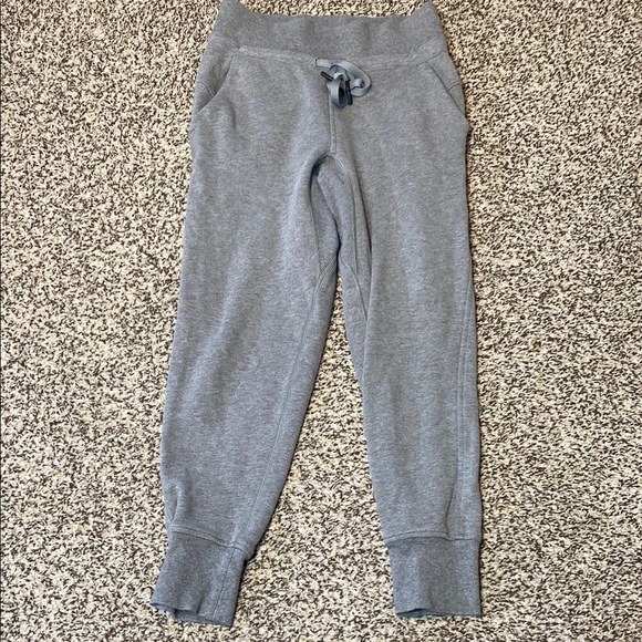Lululemon Athletica Press Pause Jogger II 25.5” Gray Joggers with Tapered Leg - Picture 1 of 10
